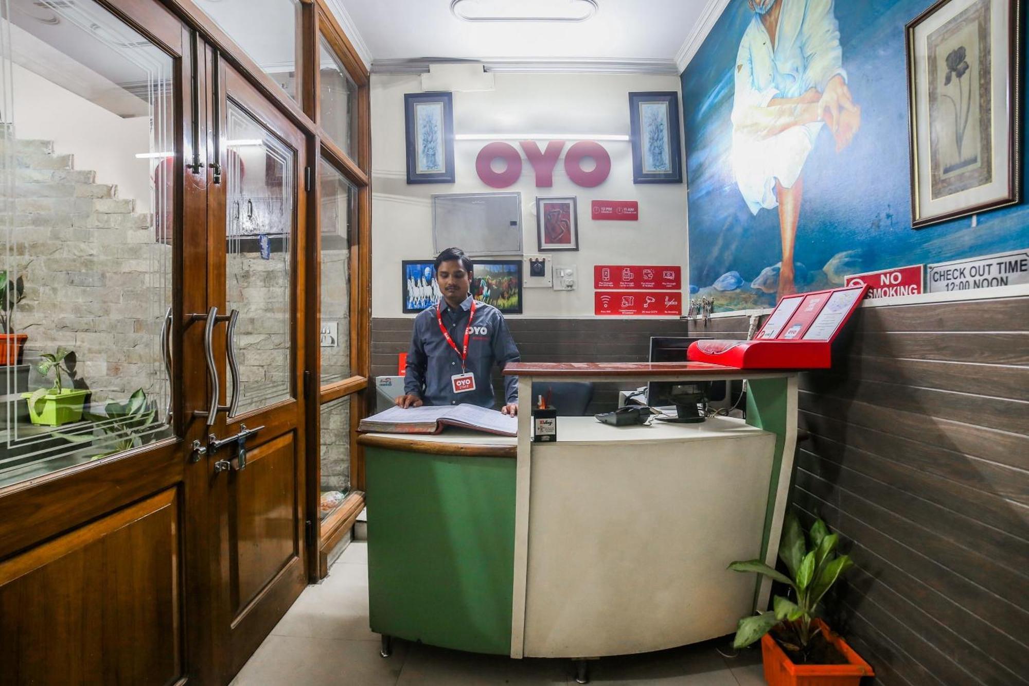 Oyo Downtown Inn Near Leisure Valley Park Gurgáon Exteriér fotografie